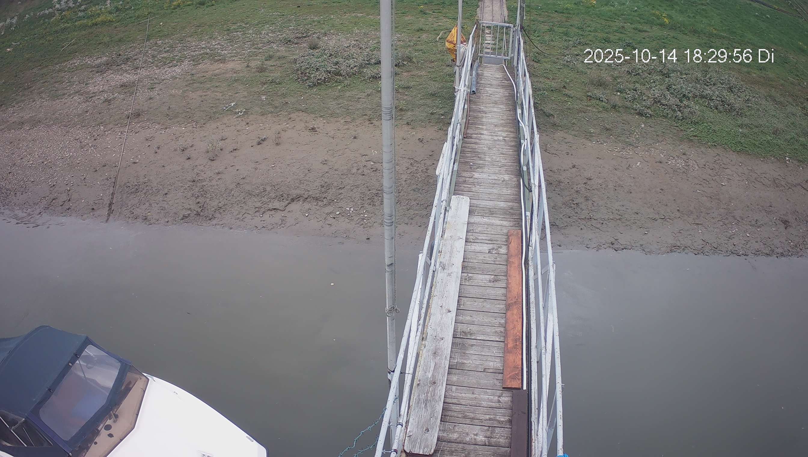 Webcam img missing